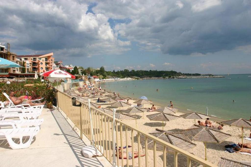 Harmony Beach Family Hotel Nessebar Exterior foto